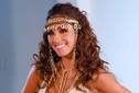 Anahí lanza 'Me Hipnotizas'