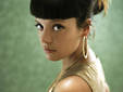 Lily Allen luce su embarazo