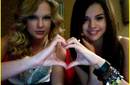 Video: Taylor Swift recibió felicitaciones de Selena Gómez