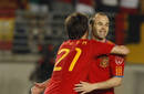 Iniesta asusta a España y será examinado para saber si llega al debut en el Mundial