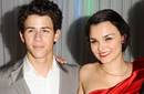 Nick Jonas tiene un romance con Samantha Barks ¿Verdadero o falso?