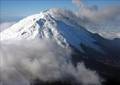 Declaran la alerta naranja por la actividad en el volcán colombiano Nevado del Huila