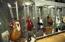 Guitarras de Eric Clapton son subastadas por 2,15 millones de dólares