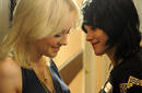 Kristen Stewart y Dakota Fanning llegan a España para la promoción The Runaways