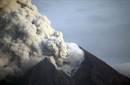 Indonesia: Elevan a 191 los muertos por la erupción del volcán Merapi