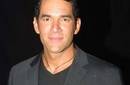 Eduardo Santamarina feliz por amistad de sus ex-parejas