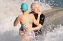 Steve Martin de vacaciones junto a su esposa