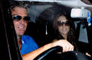 Elizabeth Hurley en Australia con Shane Warne