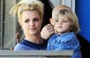 Britney Spears acompaña a su hijo a clases de Karate