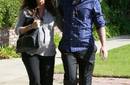 Alanis Morissette una mamá muy risueña