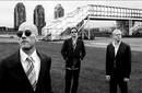 R.E.M. lanza 'Christmas (Baby Please Come Home)'