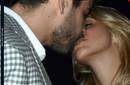 Foto: Shakira y Gerard Piqué, el beso más esperado