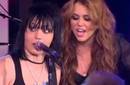 Video: Miley Cyrus y Joan Jett cantan juntas en Oprah