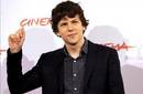 Jesse Eisenberg dentro de lo candidatos al mejor actor de los Globo de Oro