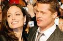 Angelina Jolie: 'Brad Pitt tiene las tarjetas y yo el silbato'
