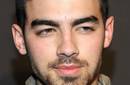 Vídeo: Joe Jonas se solidariza con Japón