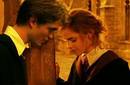 Robert Pattinson y Emma Watson actuarían juntos en Dark Arc