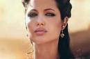 Angelina Jolie como 'Cleopatra' con James Cameron como director, nuevo rumor