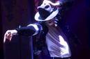 'Hold My Hand' de Michael Jackson causa revuelo en su estreno