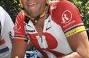 Lance Armstrong anuncia formalmente su retirada