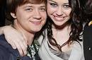Vídeo: Miley Cyrus y Jason Earls salen juntos a comer sushi