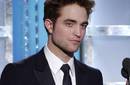 Robert Pattinson tiñe de rojo los Golden Globe