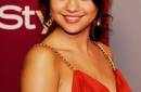 Selena Gomez en los Premios Globos de Oro 2011