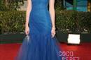 Mandy Moore con un modelo de Monique Lhuillier