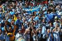 Sudáfrica 2010: Miles de argentinos alentaron a la Albiceleste en el estadio Soccer City