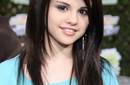 Selena Gomez a pocas horas del estreno de Round & Round