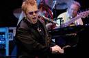 Elton John dice que los compositores actuales son horribles
