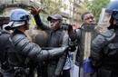 Las manifestaciones vuelven a poner a prueba a Sarkozy