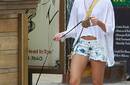 Fotos de Ashley Tisdale paseando en Toronto