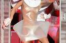 Lady Gaga vestida de monja sensual