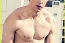 Chord Overstreet luce espectaculares abdominales