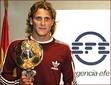 El ganador del Balón de Oro Diego Forlán llegará a Venezuela