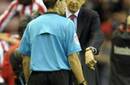 Arsene Wenger: 1 partido de suspensión y 8 mil euros de multa
