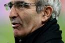 Raymond Domenech: Su mamá ahora lo defiende contra el ataque de Anelka