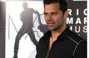 Ricky Martin sigue firme en darles una hermana a sus gemelos