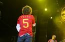 David Bisbal vistió la camiseta de Puyol