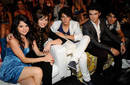 Demi Lovato sigue sin recibir las visitas de sus amigos los Jonas Brothers y Selena Gómez