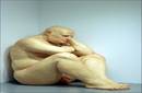 RON MUECK: ESCULTURA CON MUSICA