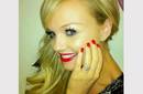 Ex-Spice Girl anuncia compromiso con Jade Jones