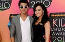 Joe Jonas afirma que ruptura con Demi Lovato no malogrará gira de Camp Rock