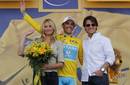 Cameron Diaz y Tom Cruise en el Tour de Francia