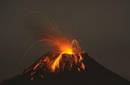 Ecuador: El volcán Tungurahua, sufre una explosión súbita y emisión de ceniza