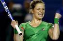 Clijsters y Zvonareva se meten en cuartos en Australia