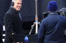 George Clooney causa burlas por el frío