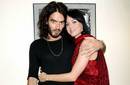 Katy Perry y Russell Brand se casarán en trajes de latex