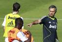 Real Madrid: Mourinho descarta a Drogba y Adebayor